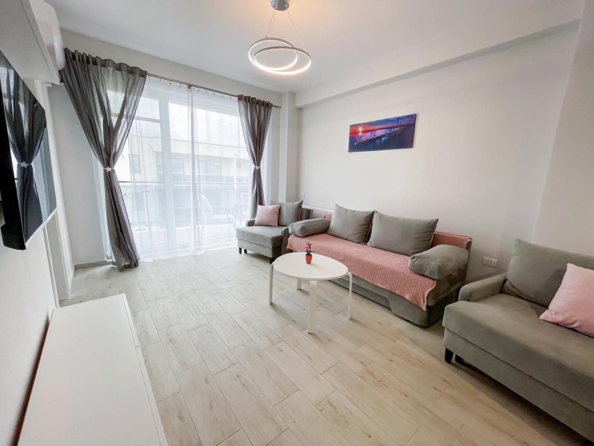 Ferienwohnung Astoria Rose Năvodari Exterior foto
