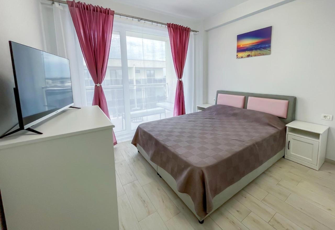 Ferienwohnung Astoria Rose Năvodari Exterior foto